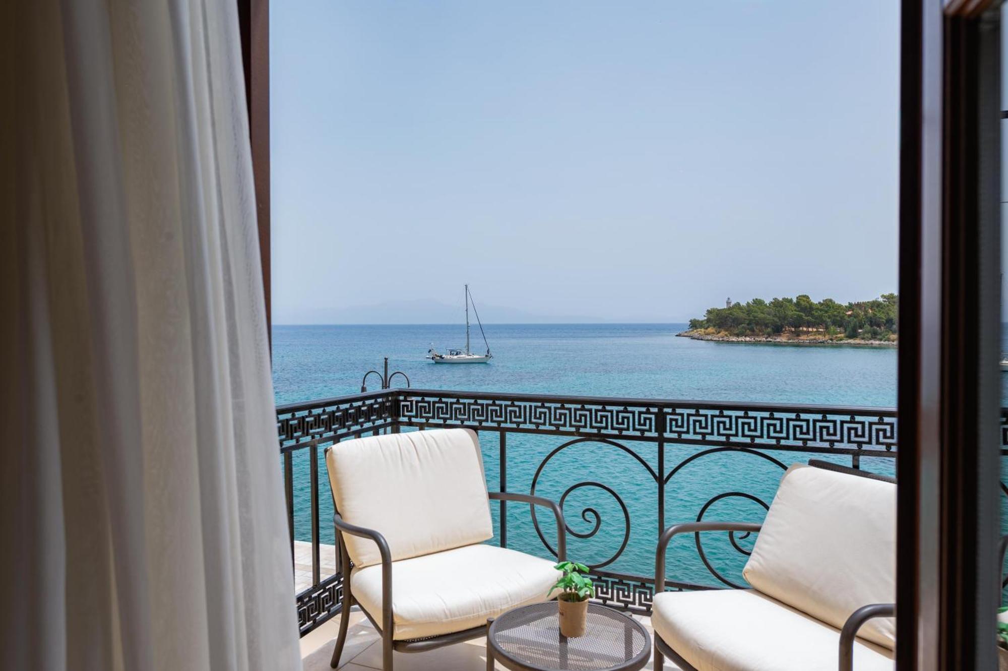 La Boheme Hotel Gythio Eksteriør billede
