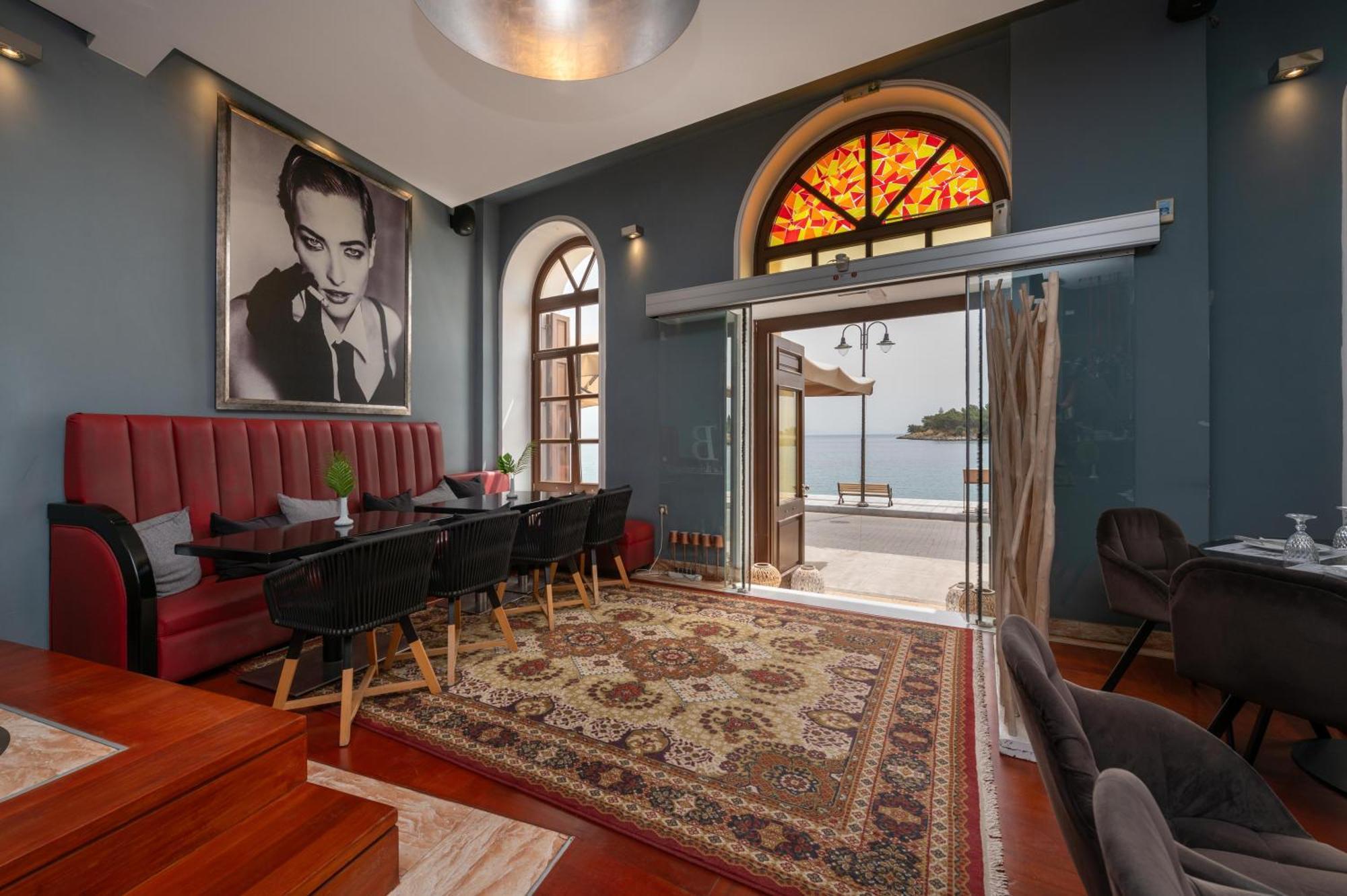 La Boheme Hotel Gythio Eksteriør billede